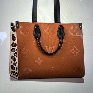 RARE!! Louis Vuitton OnTheGo Wild at Heart Tote Bag